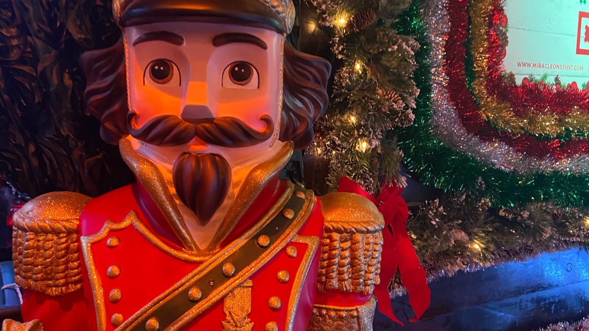 Miracle, el bar navideño que debes conocer