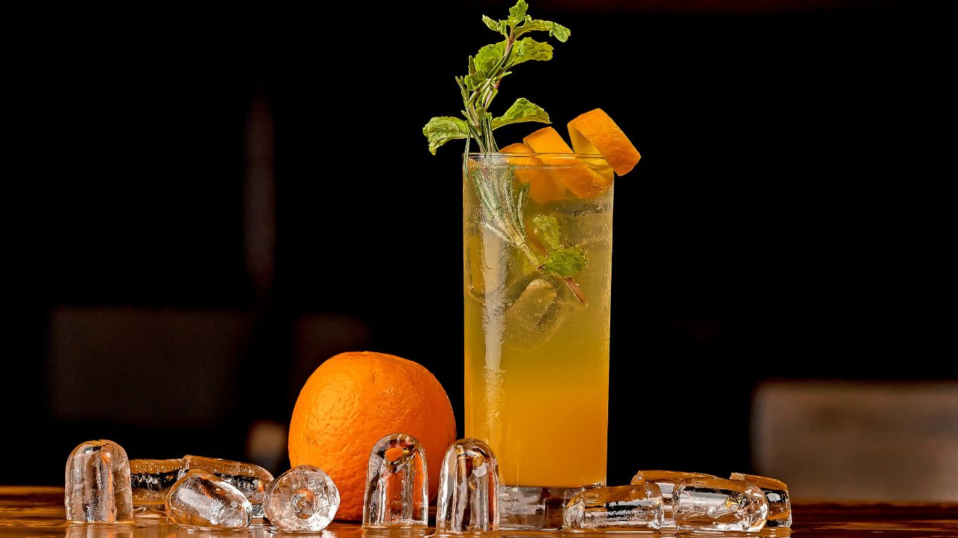 Super Bowl 5 cocktails y mocktails refrescantes con té helado