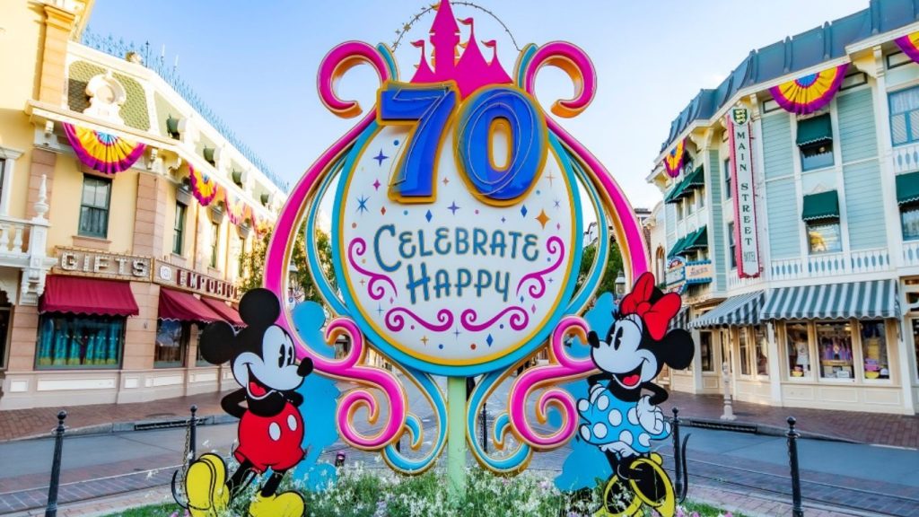 Disneyland Resort en California comienza la celebración del 70 aniversario